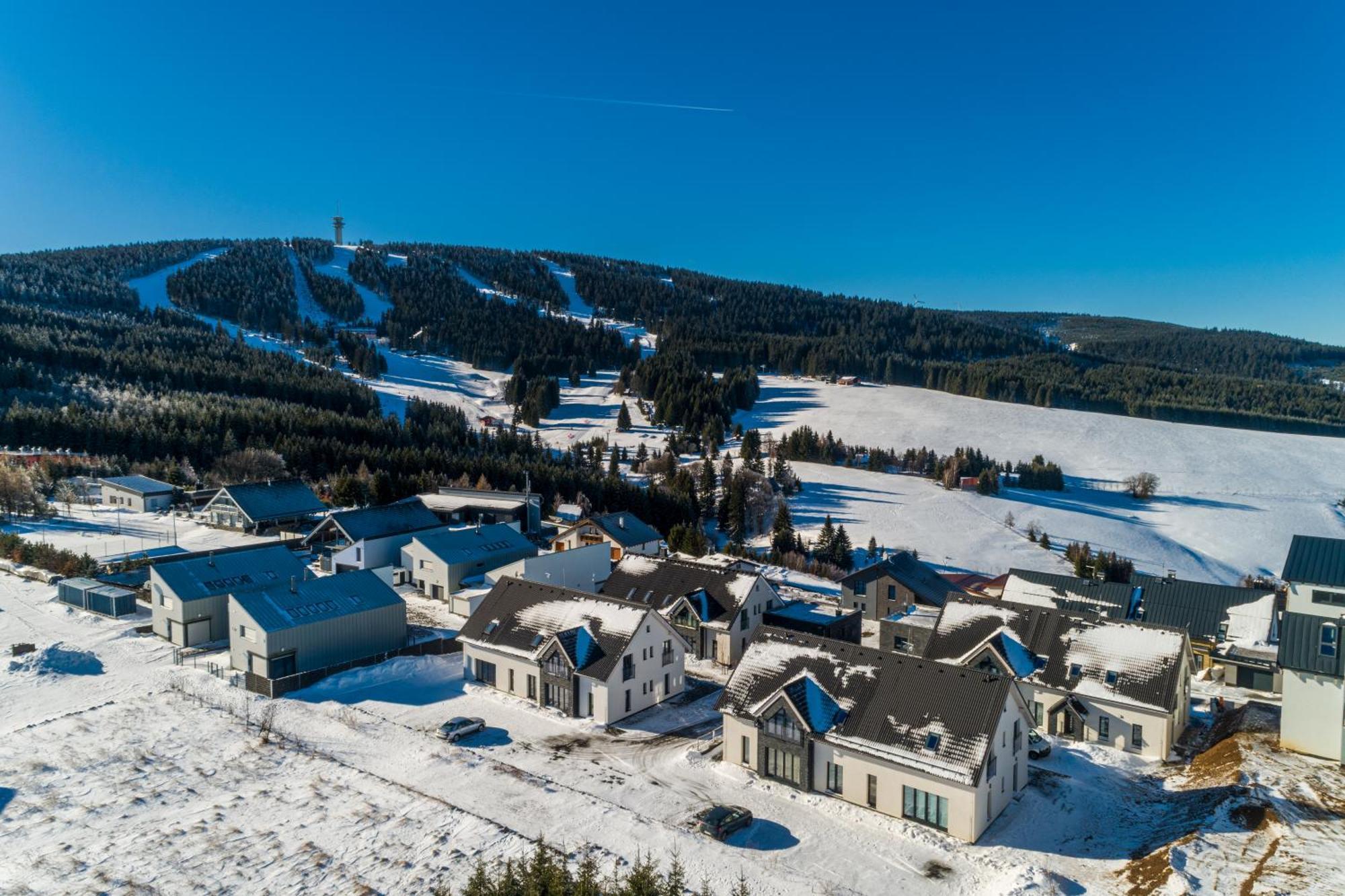 Mirabel Apartments Klinovec Loučná pod Klínovcem 外观 照片